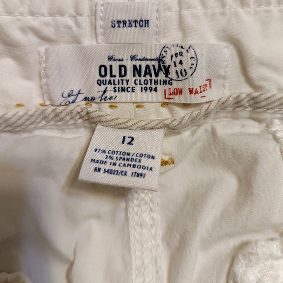 💥5 for 25 💥 White💥 Old Navy cargo pants 💥size 12 - Picture 11 of 13